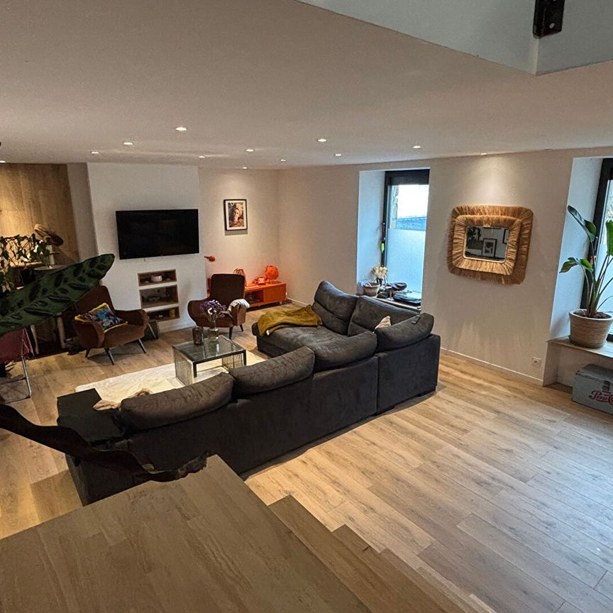 Location Appartement 4 pièces 117m² - Photo 1