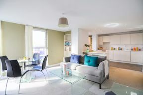 1 bedroom apartment - Photo 1