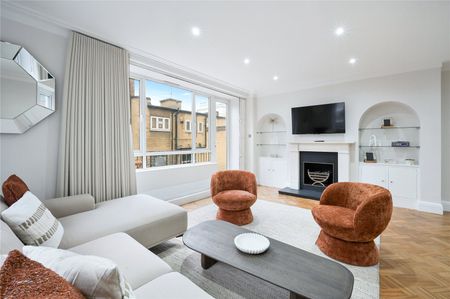 Stunning Four-Bedroom Family Home with Roof Terrace & Hyde Park Views – Hyde Park Square, W2 - Photo 4
