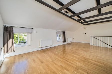 2 bedroom terraced house to rent - Photo 4