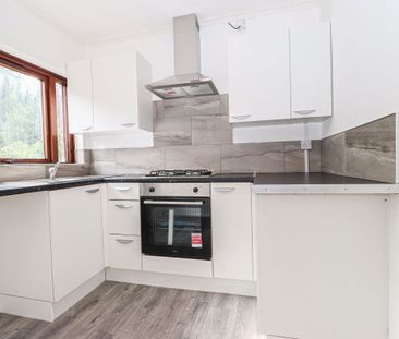 Terraced House in Well Bank Place, Carlisle - Photo 4