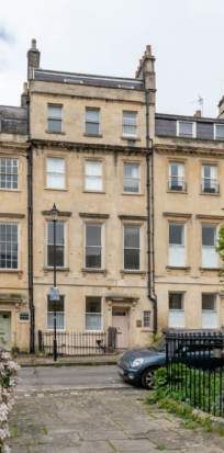 1 bedroom property to rent in Bath - Photo 1