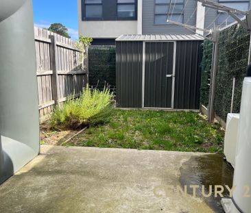 Quiet Court Family Comfort - Photo 3