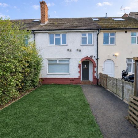 Studio Flat, North Circular Road, NW2 - Photo 4