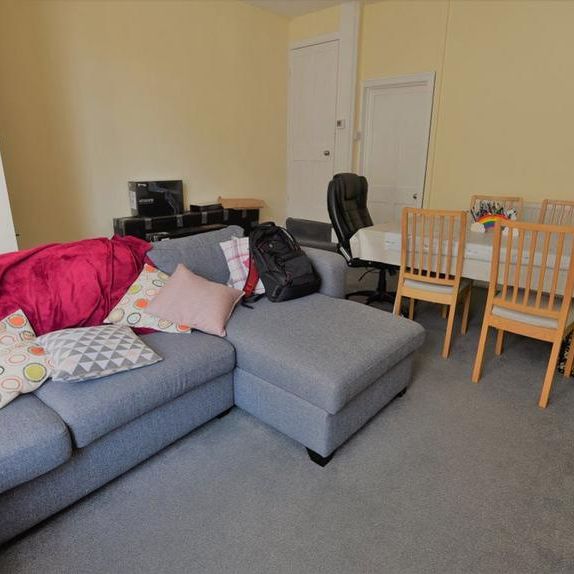 2 bedroom house to rent - Photo 1