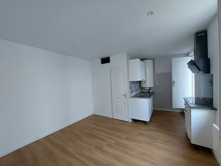 Location Appartement 2 pièces 25m² - Photo 3