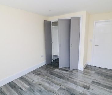 6 bedroom semi-detached house to rent - Photo 1