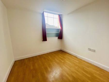 Moorgate House, NR19 1PP - Photo 2