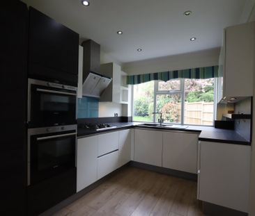 BryanstonRoad, SOLIHULL - Photo 5
