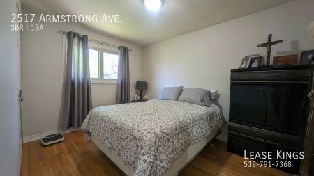 Updated Ranch with Garage in Fountain Bleu - Photo 2