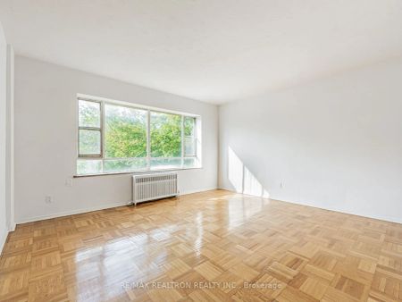 156 Kingston Road #314 - Photo 2