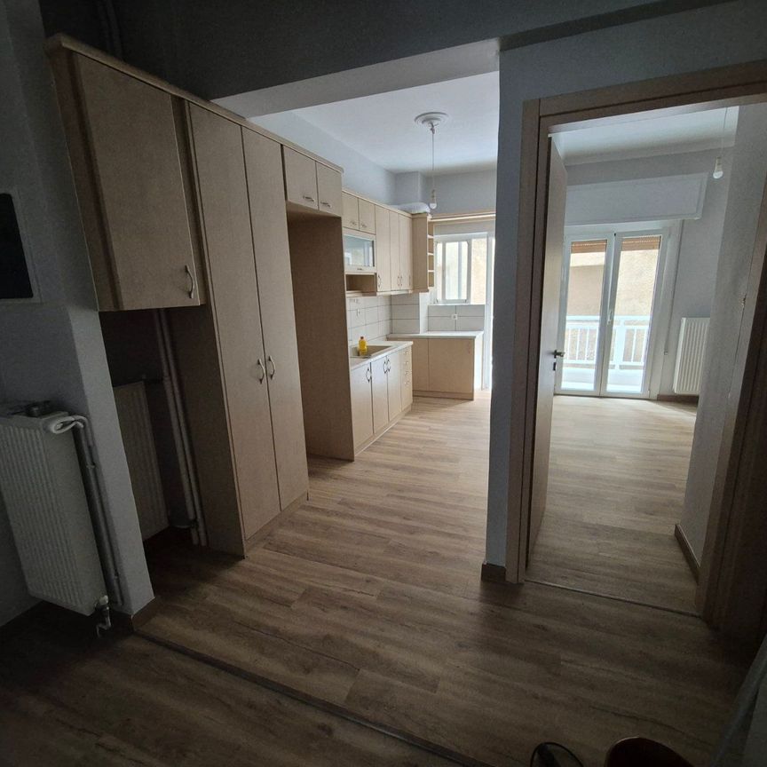 Ενοικίαση κατοικίας, 67 τ.μ., Πειραιάς, 600 € - Photo 1