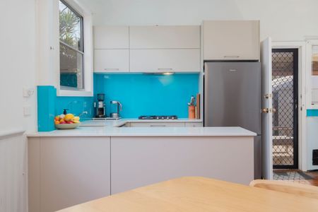 Home For Rent - Photo 4