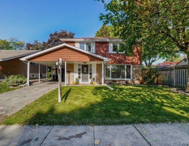 For Lease - 33 Cathedral Road, Brampton, Ontario - Photo 1