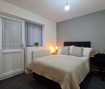 Gorsty Hill Road Room 2 - Photo 6