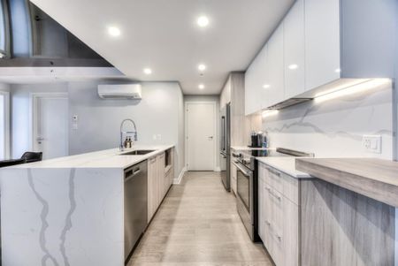 Appartement à louer - Laval (Chomedey) (Carrefour Saint-Martin) - Photo 2