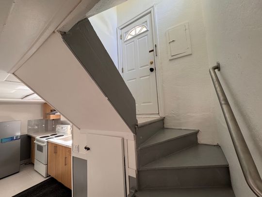 For Lease - 1001 Kipling Avenue Unit# BSMT, Toronto, Ontario - Photo 1