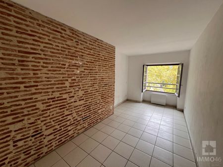 Location Appartement 2 pièces 43m² CAHORS 46000 - Photo 4
