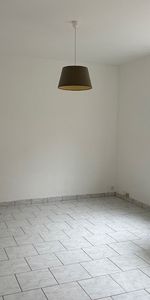 CENTRE APPARTEMENT F2 - Photo 3