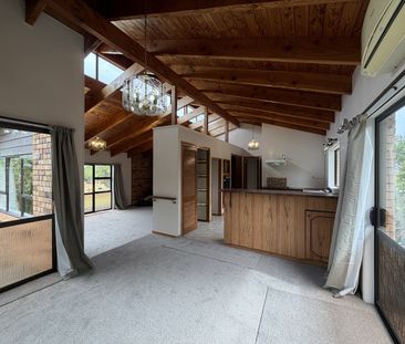 10 Westpark Drive, West Harbour, Auckland - Photo 1