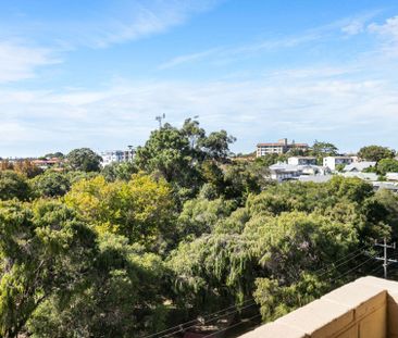 74/4 Dover Court, Mosman Park. - Photo 3