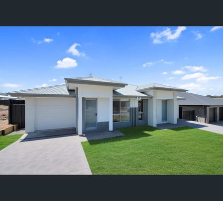 11a Wickersley Street, Farley, NSW 2320 - Photo 1