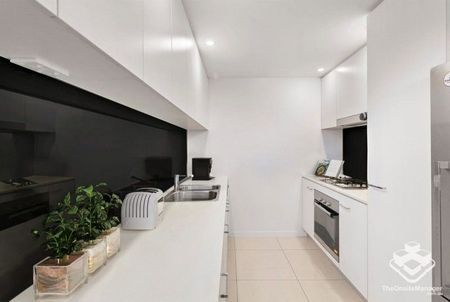 Modern 2-Bedroom Apartment in The Link Nundah Location, Lifestyle & Convenience! - Photo 5
