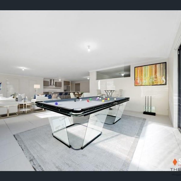 Size Does Matter! - Photo 1