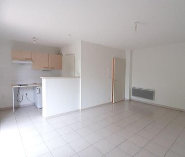 location Appartement T2 DE 46m² À CORNEBARRIEU - Photo 2