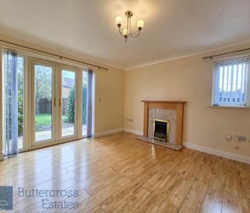 3 bedroom semi-detached house to rent - Photo 5