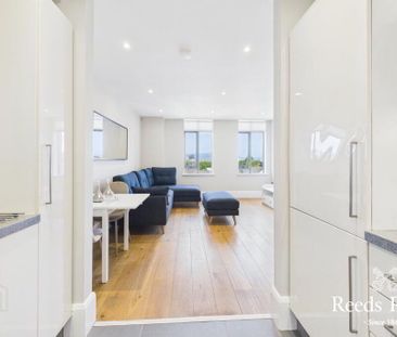 Apartment 361 The Bakery 311 Ormeau Road, Belfast, BT7 3GB - Photo 2