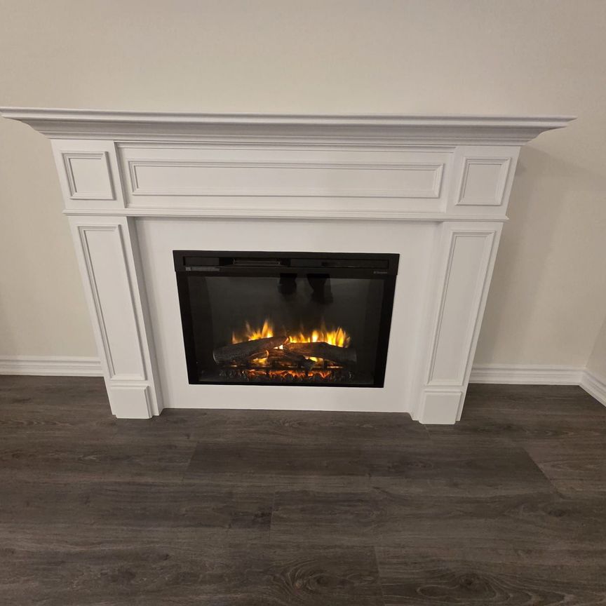 For Lease - 166 Alcorn Drive, Kawartha Lakes, Ontario - Photo 1