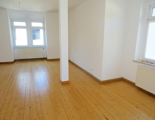 Familienfreundliche 4 Zimmer in Zwickau zu vermieten ! - Photo 1