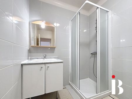 Location Appartement 2 pièces 50m² NANTES 44300 - Photo 4