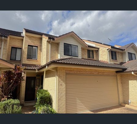 5/10-12 Graham Crescent, Baulkham Hills, NSW 2153 - Photo 1