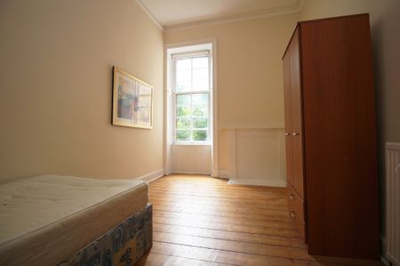 Hillhead Street, Hillhead, Glasgow - Photo 2