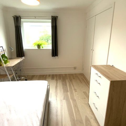 3 bed house to rent in Laing Road - Photo 1