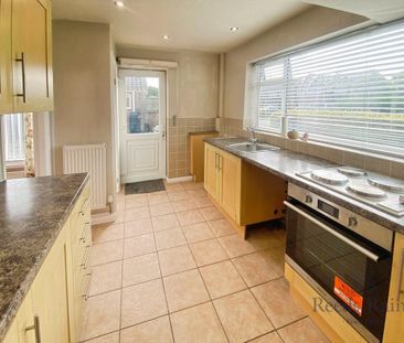 3 bedroom detached house to rent - Photo 5