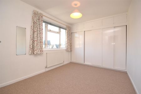 Vernslade, Bath, Somerset, BA1 - Photo 2