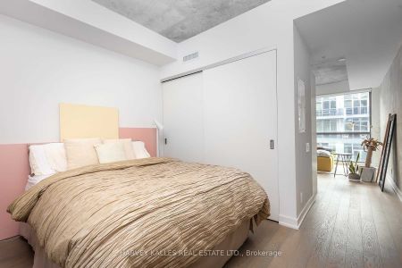 For Lease - 39 Brant Street Unit# 717, Toronto, Ontario - Photo 5