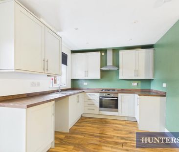 3 bedroom House To Let - Photo 5