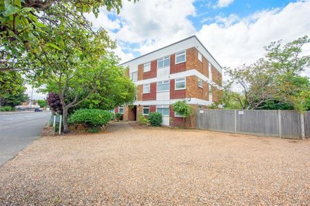 Esher Road, Hersham Village - Photo 5