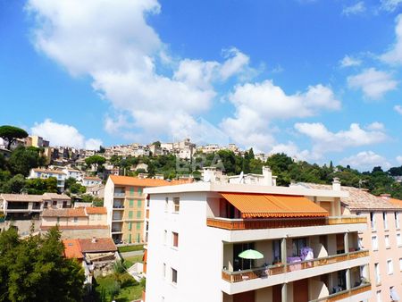 CAGNES SUR MER (centre) - 4 PIECES avec 2 balcons, parking et cave. - Photo 5