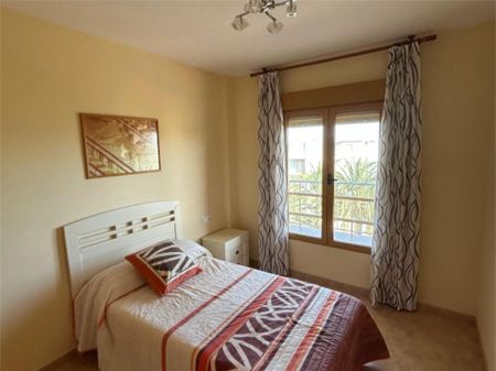 Apartamento de alquiler en Avinguda de la Marina, 37, Tavernes de la Valldigna - Photo 4