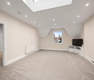 Lancaster Grove, Belsize Park, London - Photo 4