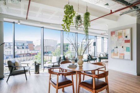 Lofting House, SL6 1ER, Maidenhead - Photo 2