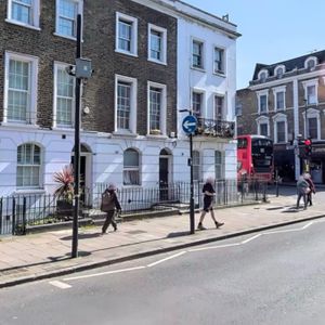 Room in a Shared Flat, Camden Road, NW1 - Photo 3