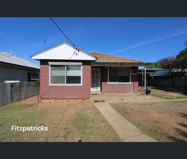 414 Lake Albert Road, Kooringal, NSW 2650 - Photo 2