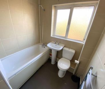 2 bedroom maisonette to rent - Photo 5