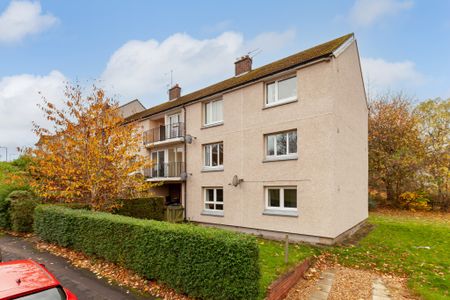 2 Bedroom Flat for Rent on Langton Road in Edinburgh - Photo 4